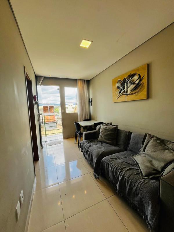 Casa, Palmeiras, 3 Quartos, 4 Vagas, 1 Suíte