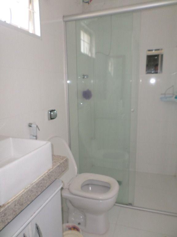 Casa, Centro, 5 Quartos, 0 Vaga, 1 Suíte