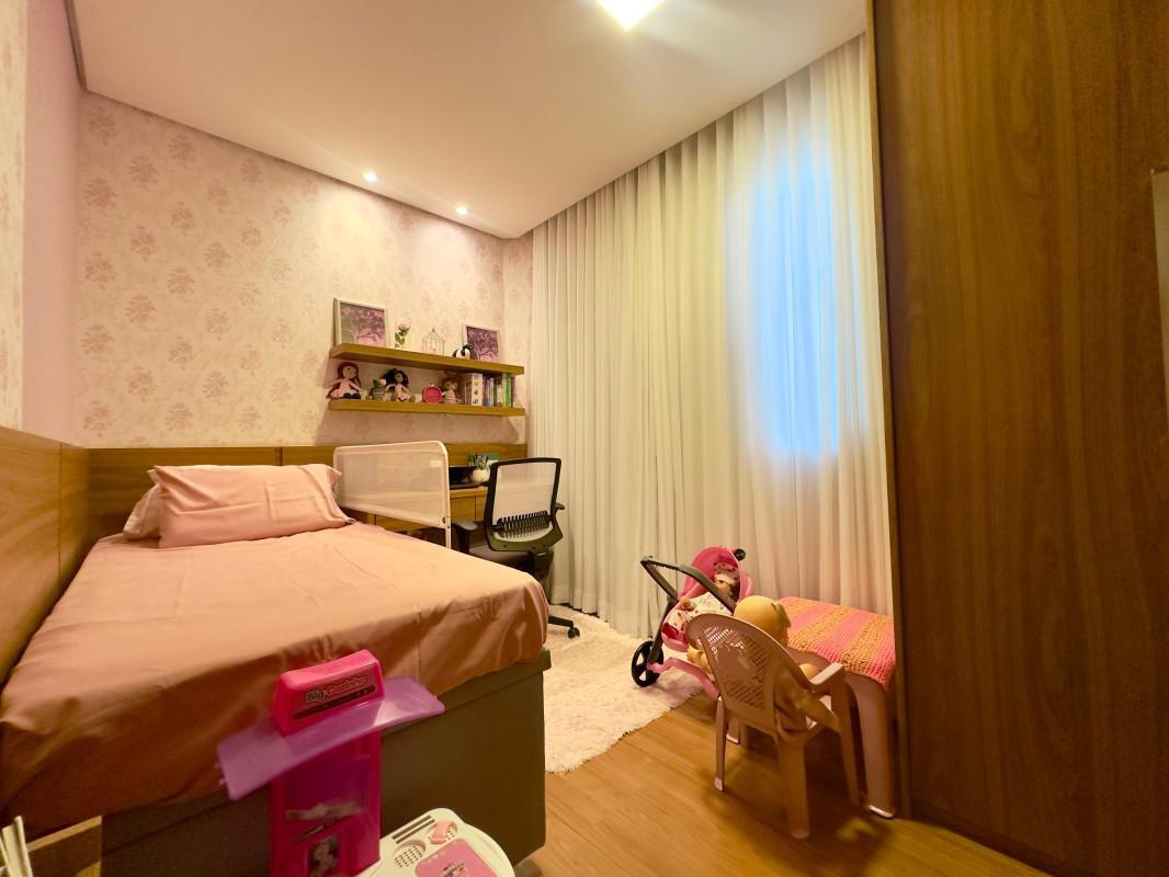 Apartamento, Castelo, 3 Quartos, 2 Vagas, 1 Suíte