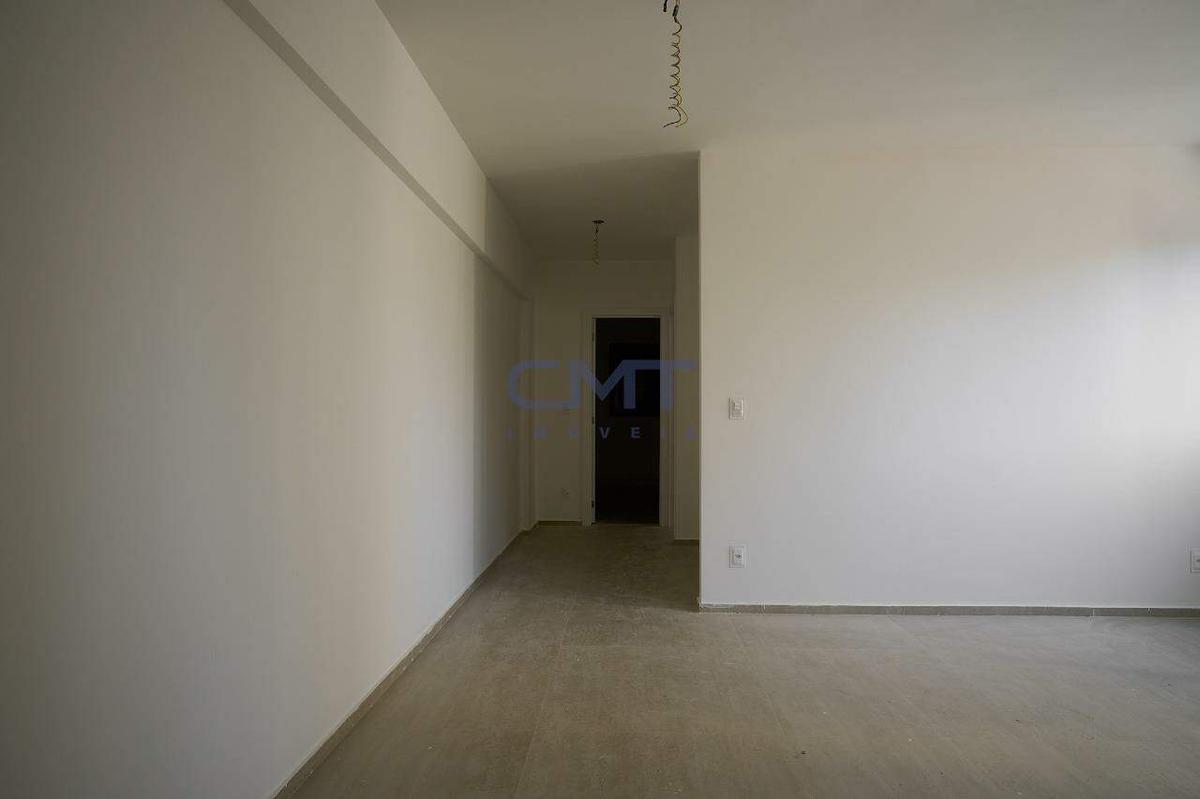 Apartamento, Funcionários, 2 Quartos, 2 Vagas, 2 Suítes
