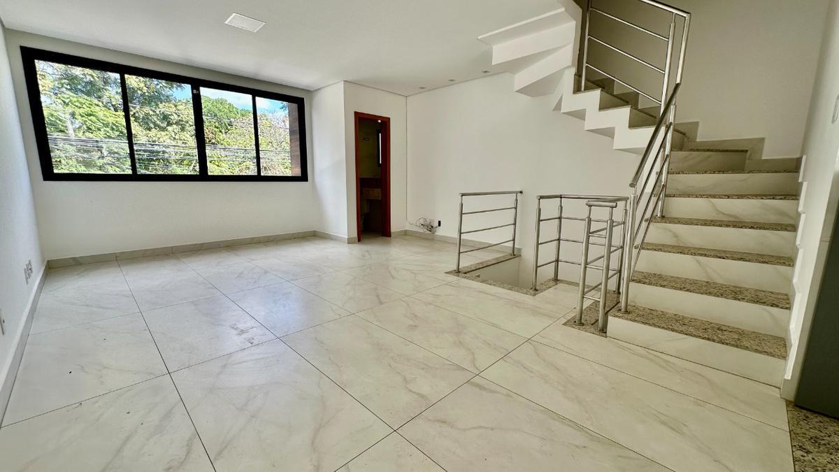 Casa, Itapoã, 3 Quartos, 4 Vagas, 1 Suíte
