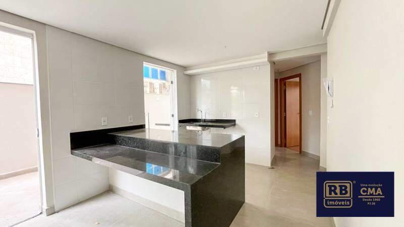 Apartamento, Funcionários, 2 Quartos, 1 Vaga, 1 Suíte