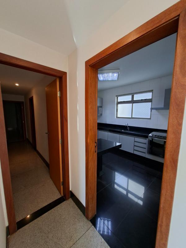 Apartamento, Santa Rosa, 4 Quartos, 4 Vagas, 3 Suítes
