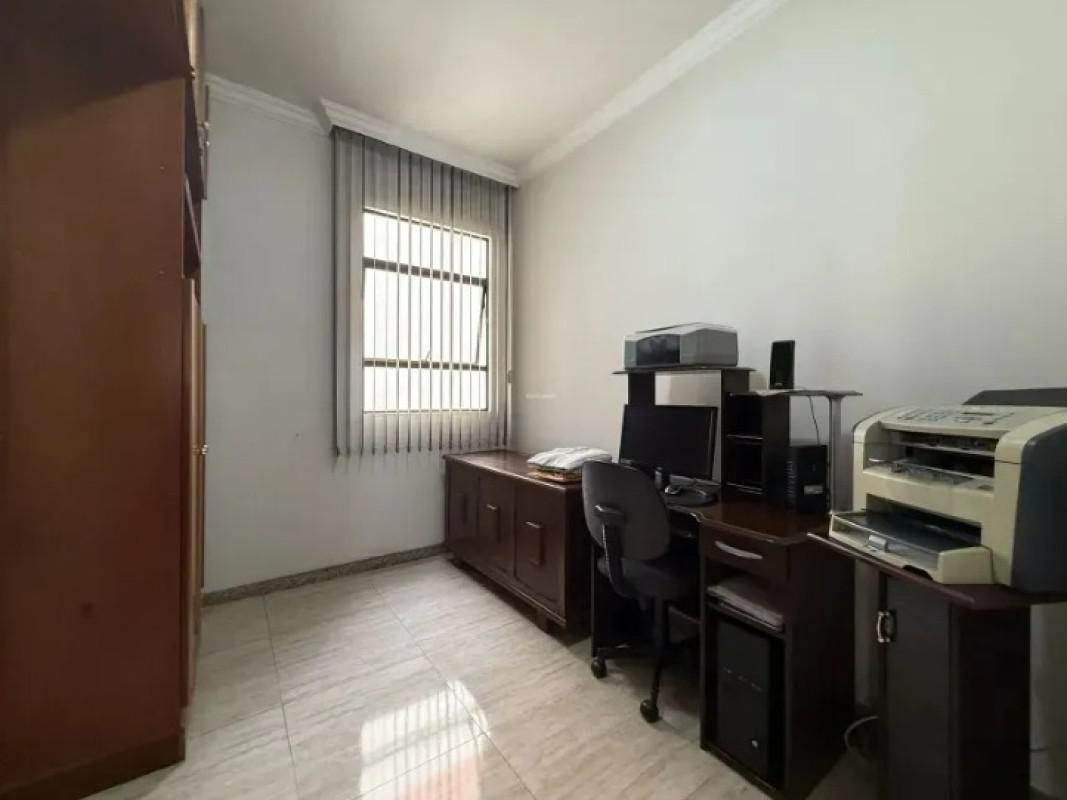 Apartamento, Castelo, 4 Quartos, 3 Vagas, 1 Suíte