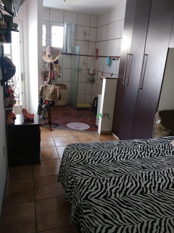 Casa, Jardim Riacho das Pedras, 3 Quartos, 4 Vagas, 1 Suíte