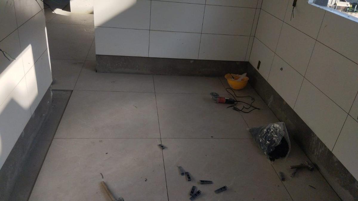 Cobertura, Sion, 3 Quartos, 3 Vagas, 2 Suítes