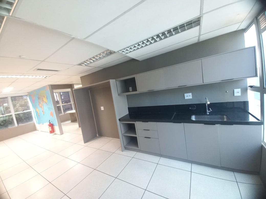 Sala, Savassi, 0 Quarto, 2 Vagas