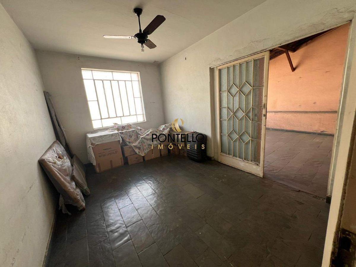 Apartamento, Centro, 4 Quartos, 0 Vaga