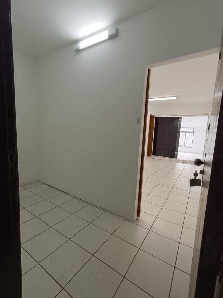 Sala, Barro Preto, 0 Quarto, 0 Vaga