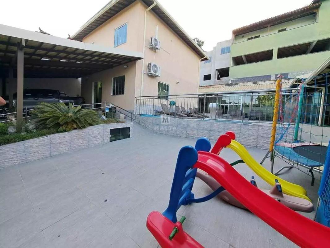 Casa, Tirol, 4 Quartos, 0 Vaga, 1 Suíte