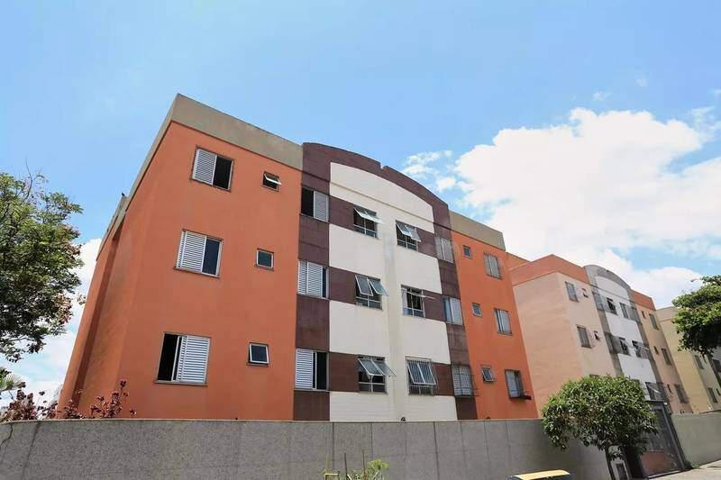 Apartamento, Sagrada Família, 3 Quartos, 1 Vaga, 1 Suíte