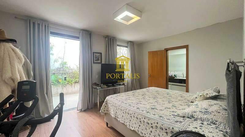 Casa, Serra, 3 Quartos, 3 Vagas, 3 Suítes