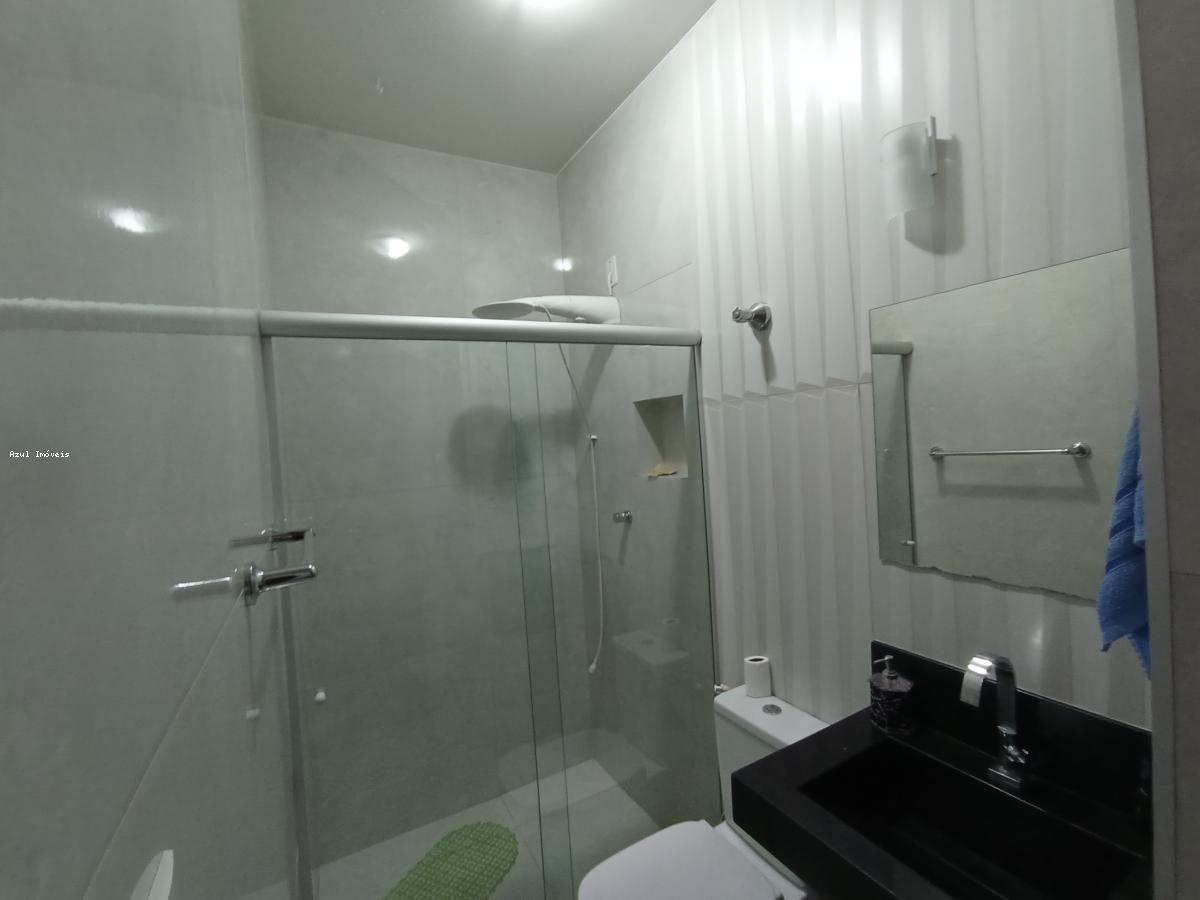 Casa, Santa Branca, 3 Quartos, 2 Vagas, 1 Suíte