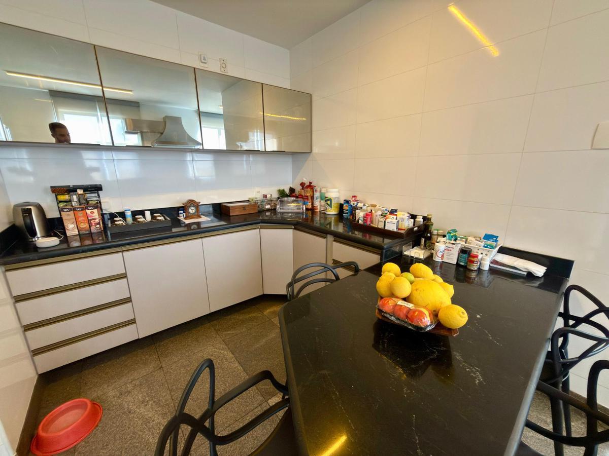 Apartamento, Jardim Atlântico, 4 Quartos, 2 Vagas, 4 Suítes
