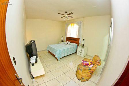 Casa, Floramar, 2 Quartos, 6 Vagas, 2 Suítes