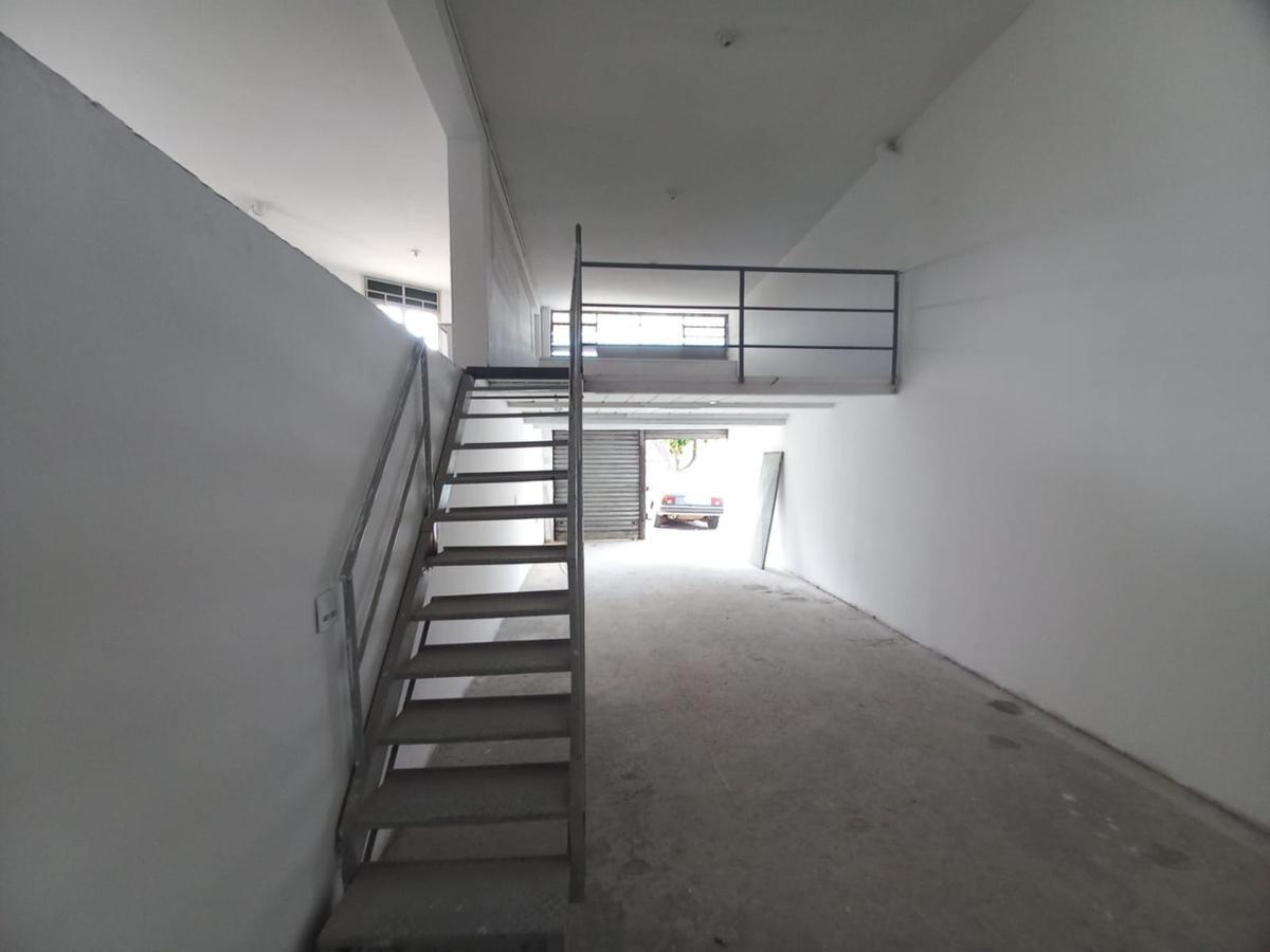 Andar, Santa Efigênia, 0 Quarto, 7 Vagas