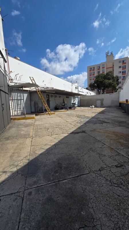 Galpão, Prado, 0 Quarto, 9 Vagas
