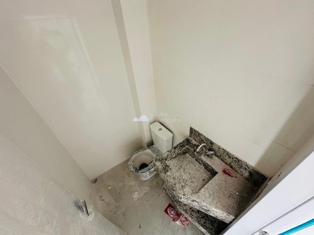 Casa, Candelária, 2 Quartos, 2 Vagas, 1 Suíte