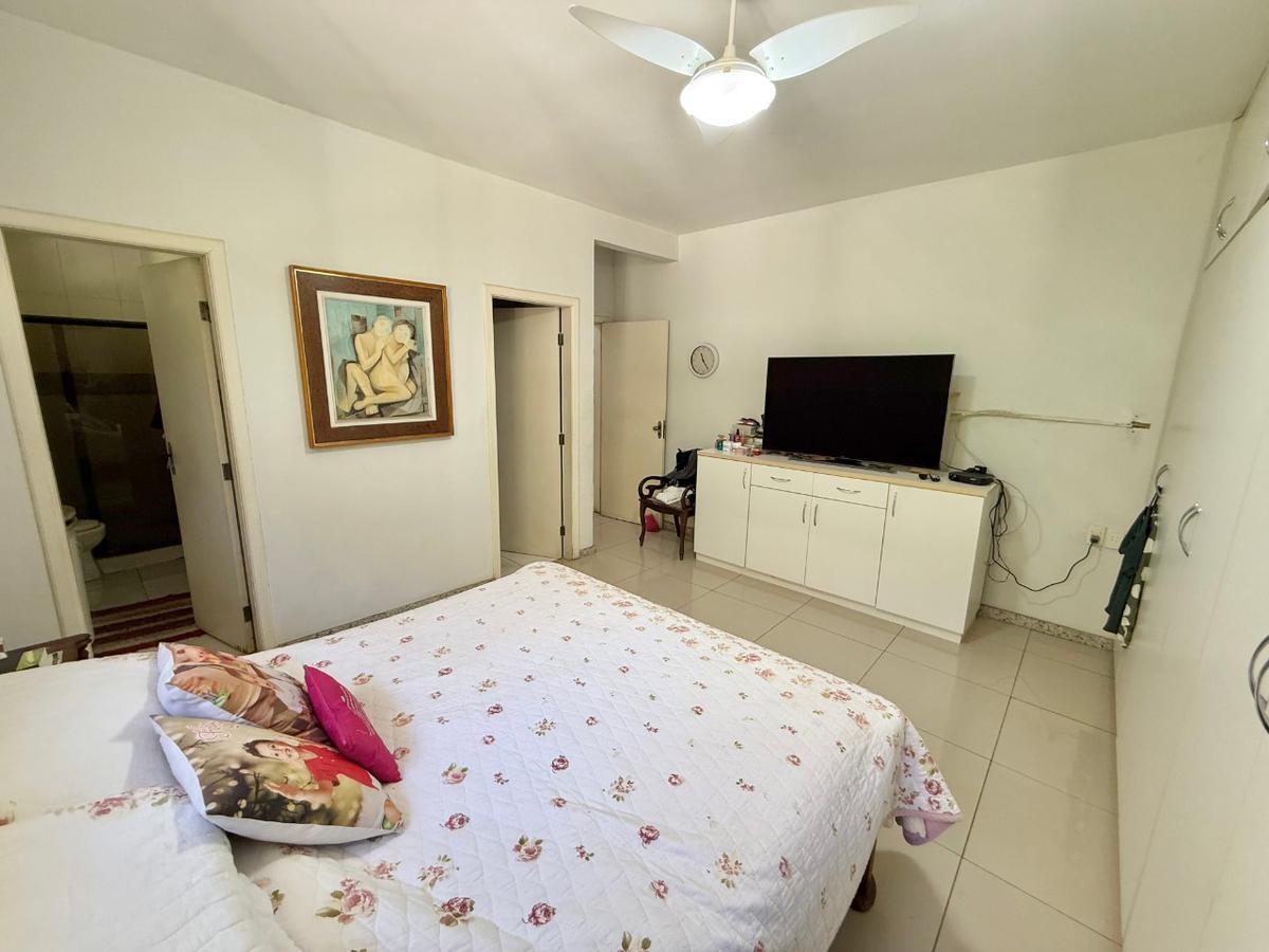 Casa, Bandeirantes (pampulha), 3 Quartos, 4 Vagas, 3 Suítes