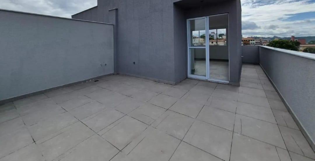 Cobertura, Esplanada, 2 Quartos, 2 Vagas, 1 Suíte