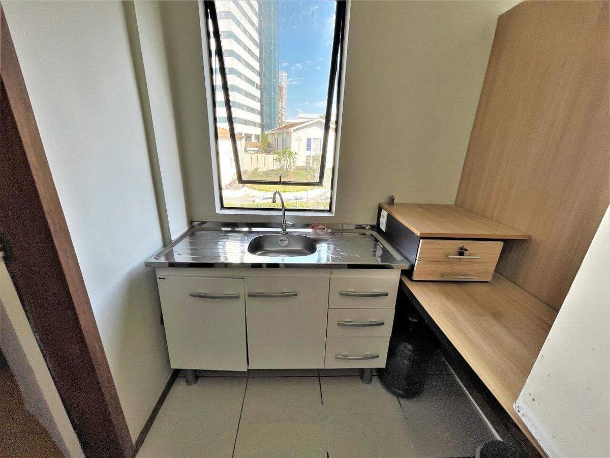 Sala, Luxemburgo, 0 Quarto, 1 Vaga