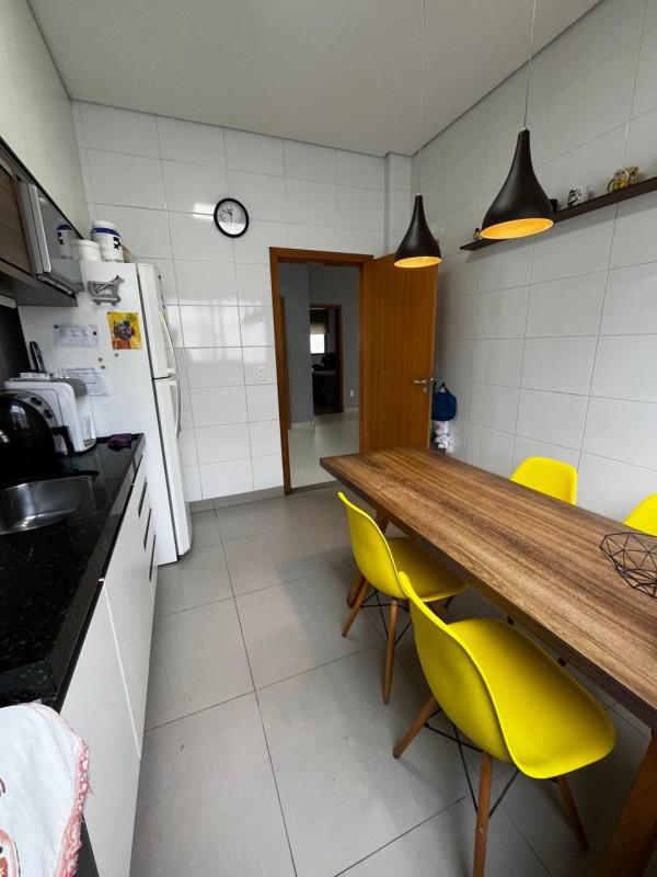 Casa, Bandeirantes (pampulha), 5 Quartos, 8 Vagas, 3 Suítes