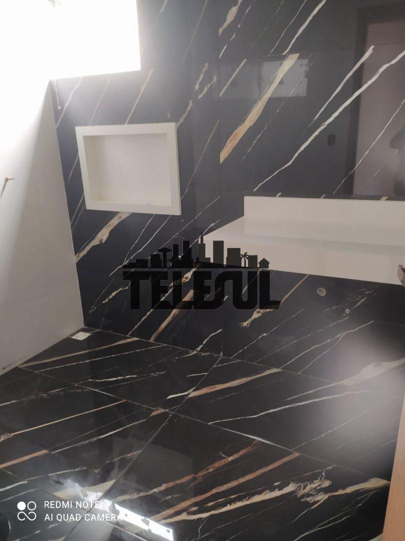 Casa, Vila Paiva, 3 Quartos, 4 Vagas, 2 Suítes