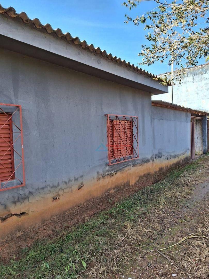 Fazenda, Zona Rural, 2 Quartos, 2 Vagas