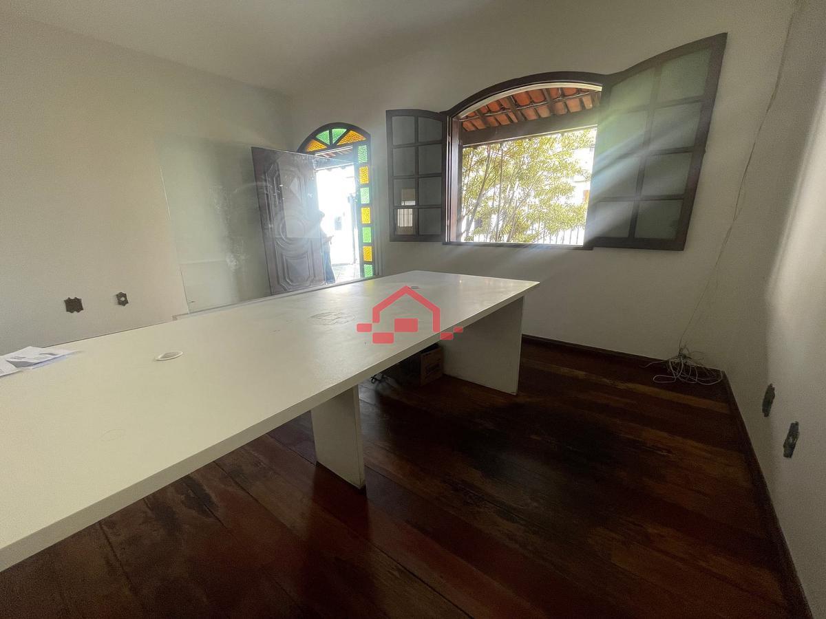 Andar, Ouro Preto, 1 Quarto, 3 Vagas