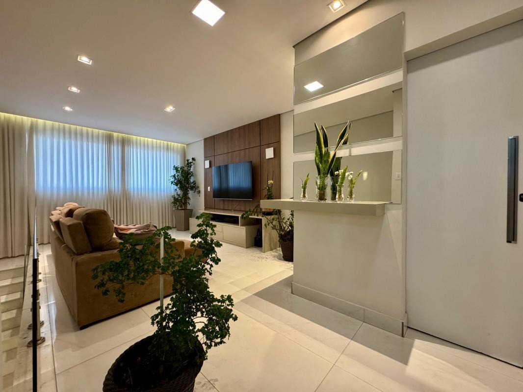 Cobertura, Castelo, 4 Quartos, 4 Vagas, 2 Suítes