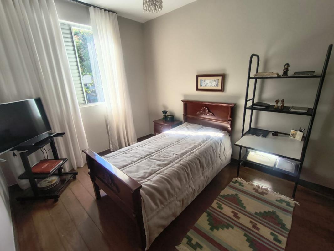 Apartamento, Vila Paris, 3 Quartos, 2 Vagas, 1 Suíte