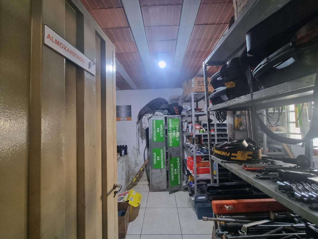 Galpão, Flamengo, 0 Quarto, 10 Vagas