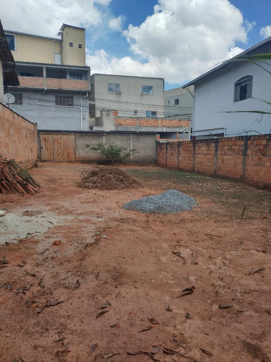 Lote, Itapoã, 0 Quarto, 0 Vaga