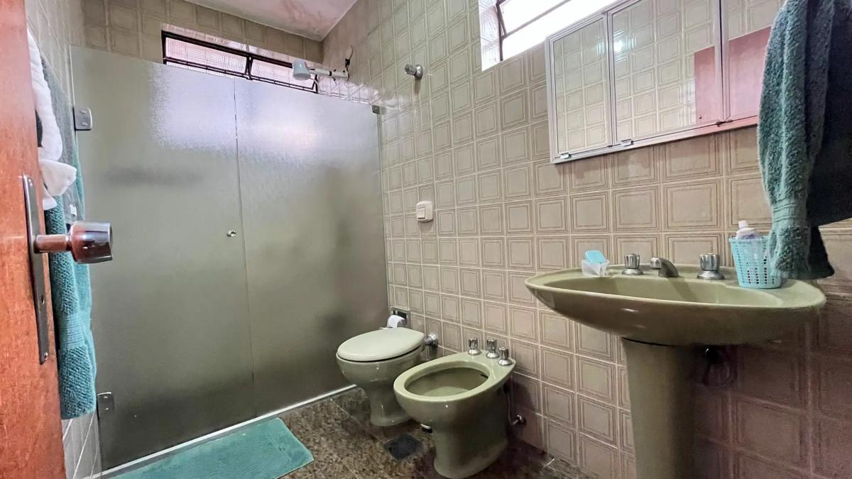 Casa, Comiteco, 4 Quartos, 3 Vagas, 2 Suítes