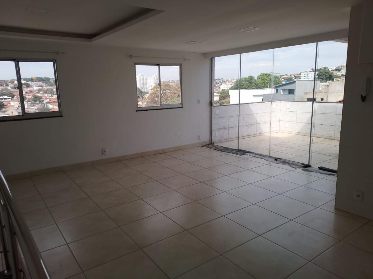 Cobertura, Santa Mônica, 2 Quartos, 1 Vaga