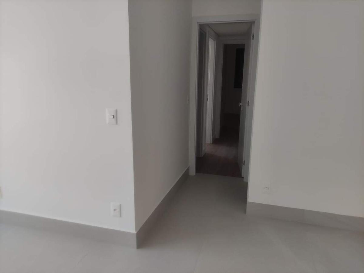 Cobertura, Serra, 2 Quartos, 2 Vagas, 1 Suíte