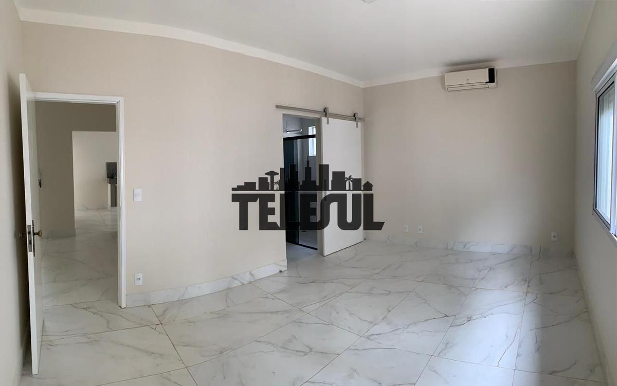 Casa, Santa Luiza, 3 Quartos, 4 Vagas, 2 Suítes