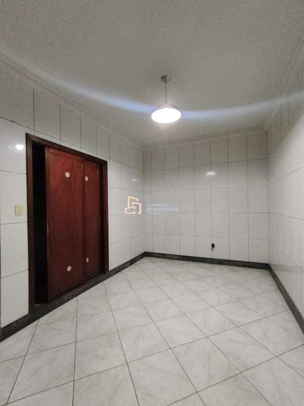 Casa Comercial, Barreiro, 3 Quartos