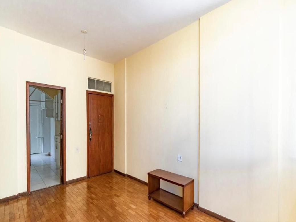 Apartamento, Funcionários, 2 Quartos, 1 Vaga, 1 Suíte