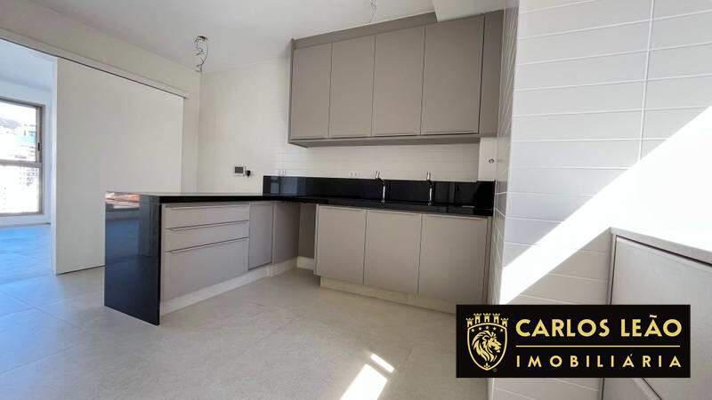 Apartamento, Cruzeiro, 4 Quartos, 3 Vagas, 2 Suítes