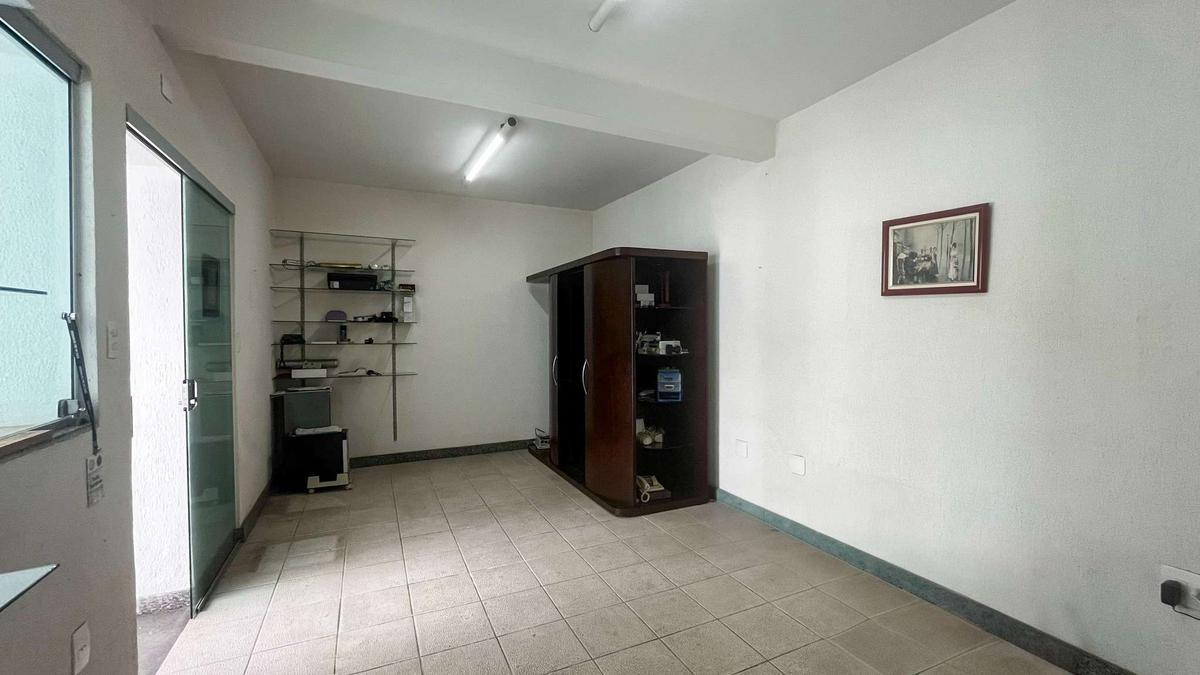 Casa, São Lucas, 7 Quartos, 3 Vagas, 1 Suíte
