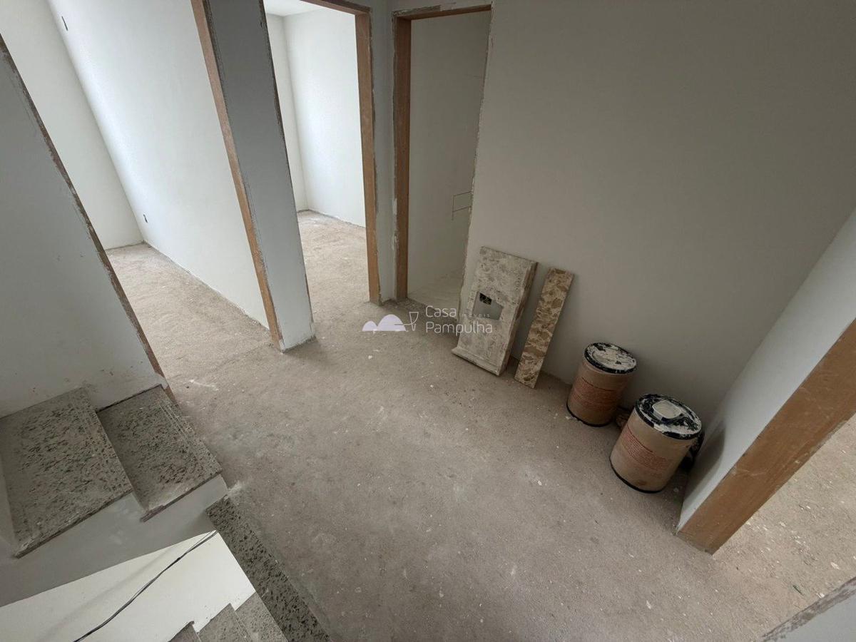 Casa, Santa Mônica, 3 Quartos, 4 Vagas, 1 Suíte
