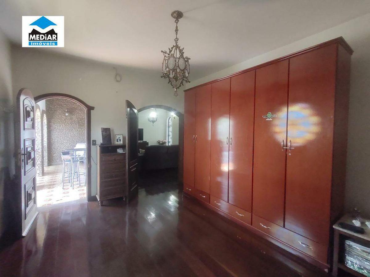 Casa, Floresta, 3 Quartos, 3 Vagas, 1 Suíte