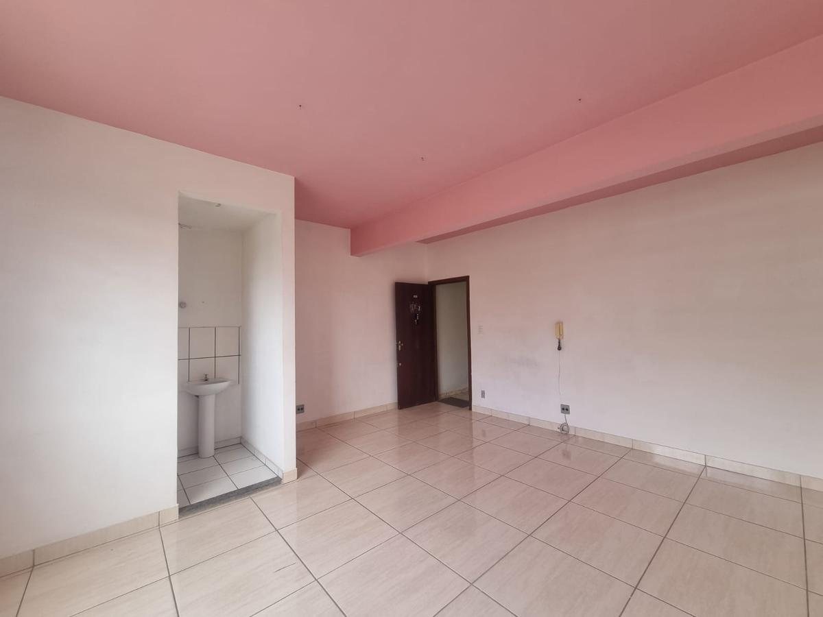 Sala, Jardim Riacho das Pedras, 0 Quarto, 0 Vaga