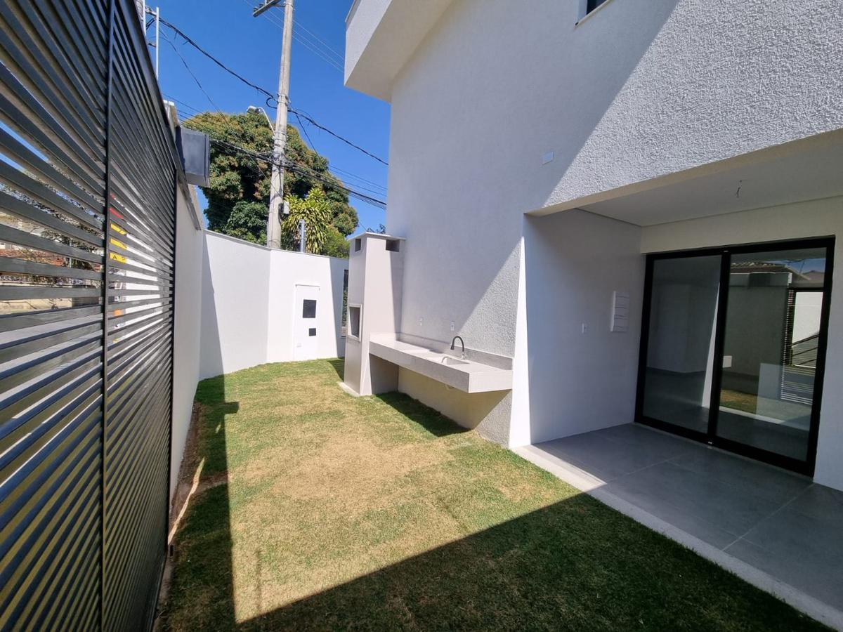 Casa, Planalto, 3 Quartos, 2 Vagas, 1 Suíte