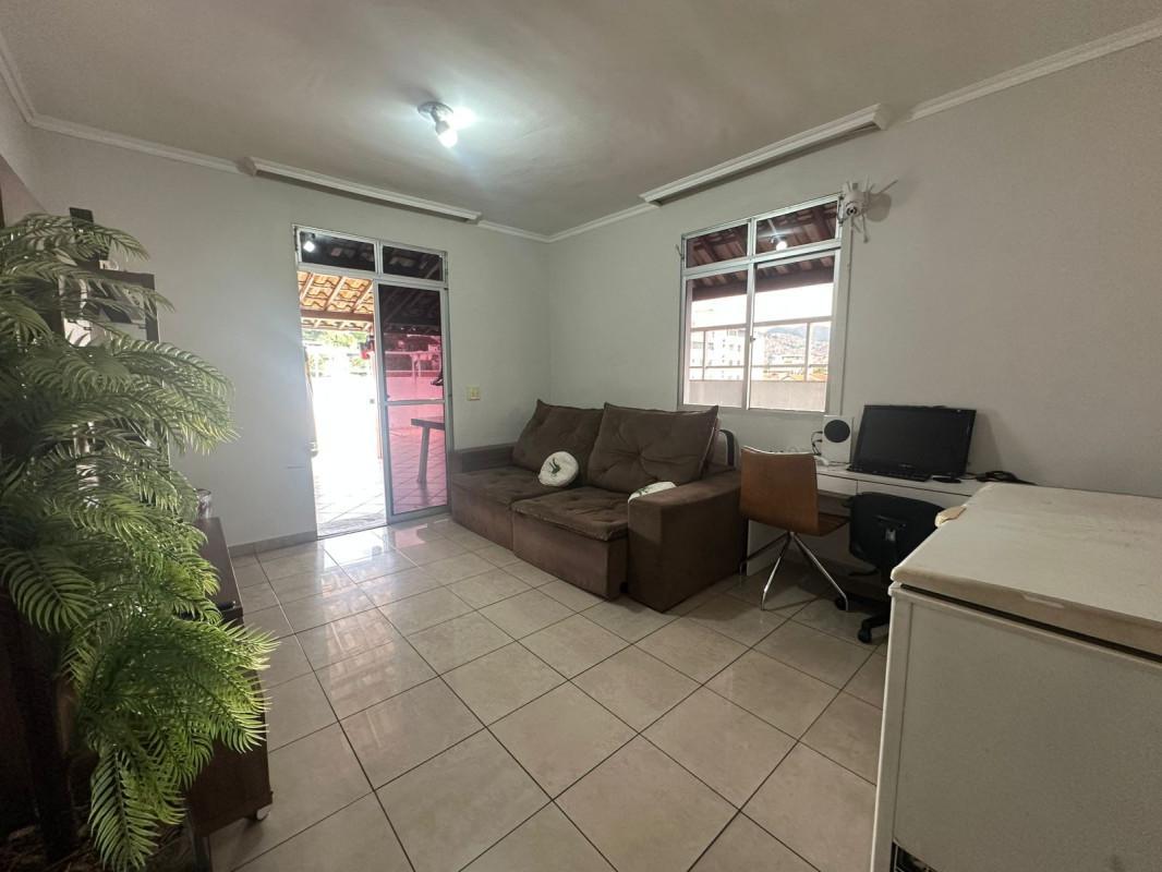 Cobertura, Esplanada, 3 Quartos, 2 Vagas, 1 Suíte