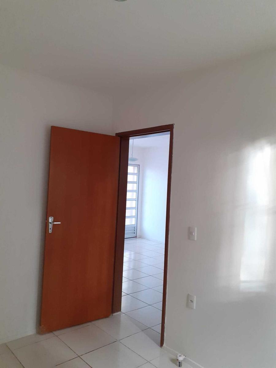 Apartamento, Jardim Vitória, 2 Quartos, 1 Vaga