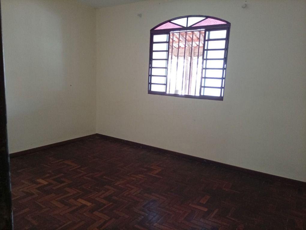 Casa, Nossa Senhora de Fátima, 4 Quartos, 0 Vaga