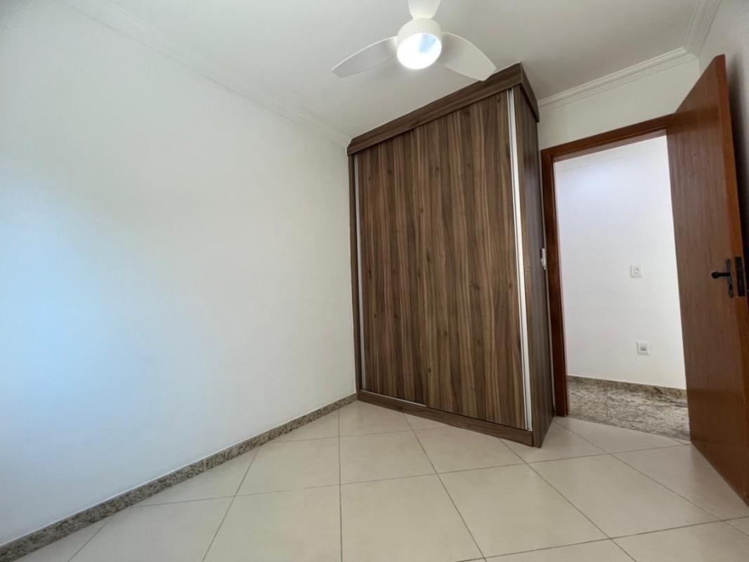 Apartamento, Santa Terezinha, 3 Quartos, 2 Vagas, 1 Suíte