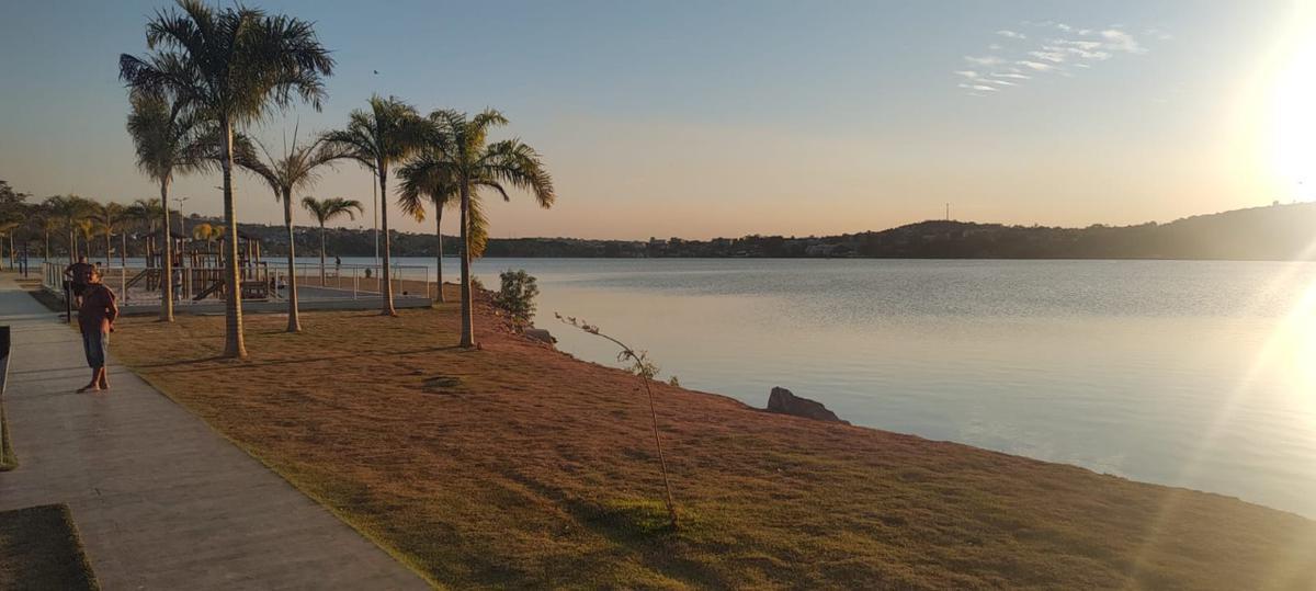 Casa, Várzea, 4 Quartos, 5 Vagas, 2 Suítes